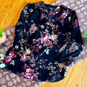 BY & BY Black Floral Sheer Blouse Women’s Small